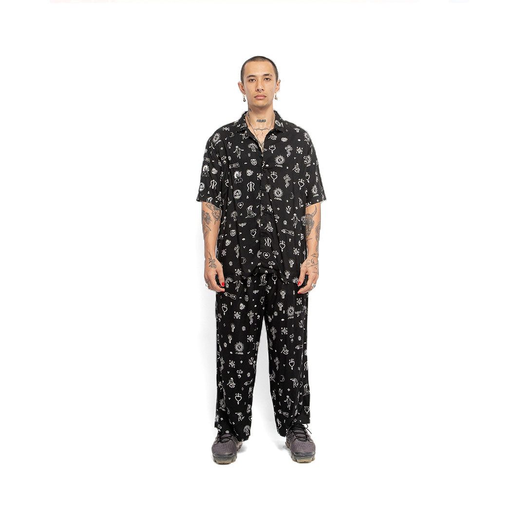 Revs Signature Party Shirt Black